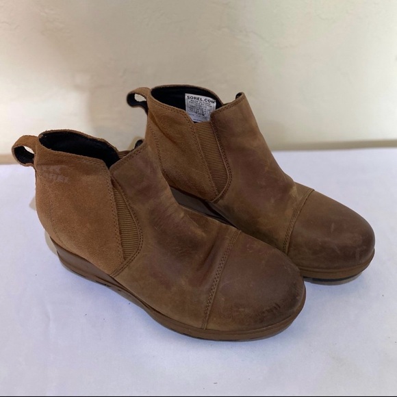 Sorel Tan Suede Chelsea Ankle Booties - Picture 2 of 10